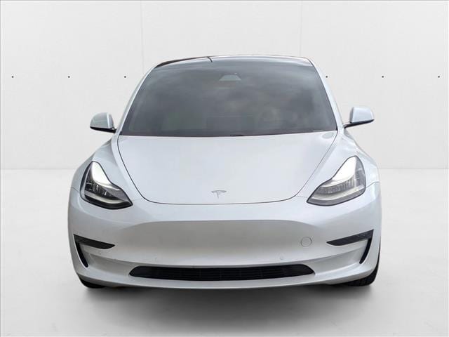 Used 2019 Tesla Model 3 Long Range with VIN 5YJ3E1EBXKF513503 for sale in Bellevue, WA