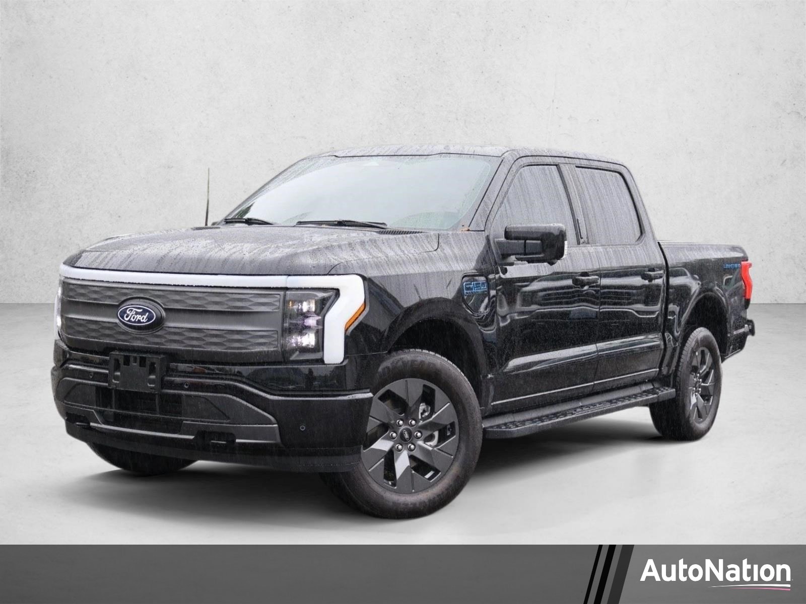 2025 Ford F-150 Lariat 4x4 SuperCrew 5-1/2 Box's photo