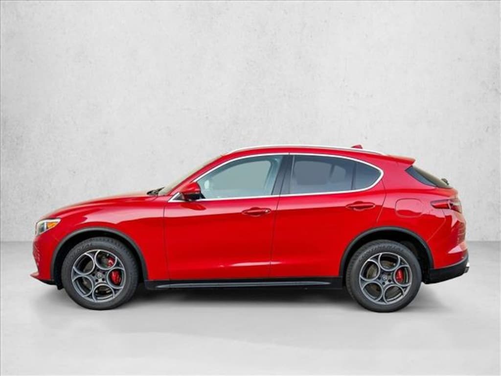 Used 2018 Alfa Romeo Stelvio Ti SUV