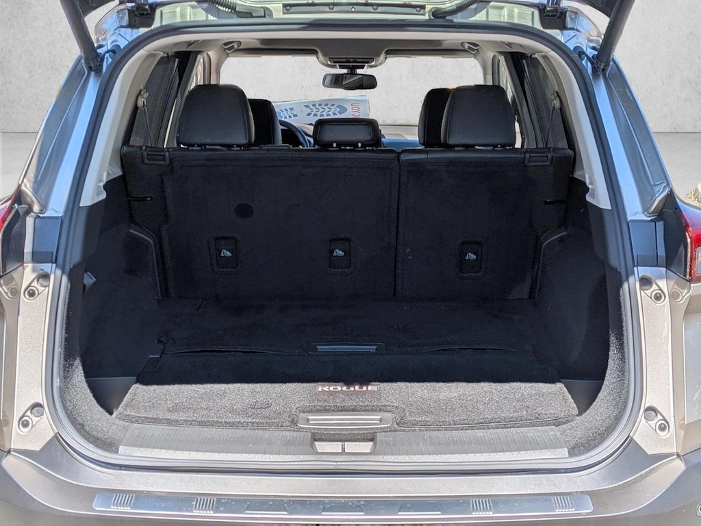Used 2021 Nissan Rogue Platinum SUV
