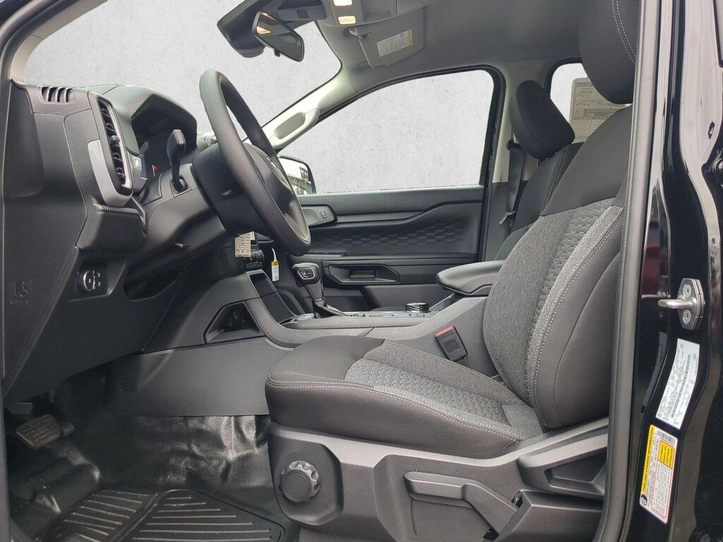 New 2025 Ford Ranger XL Truck SuperCrew