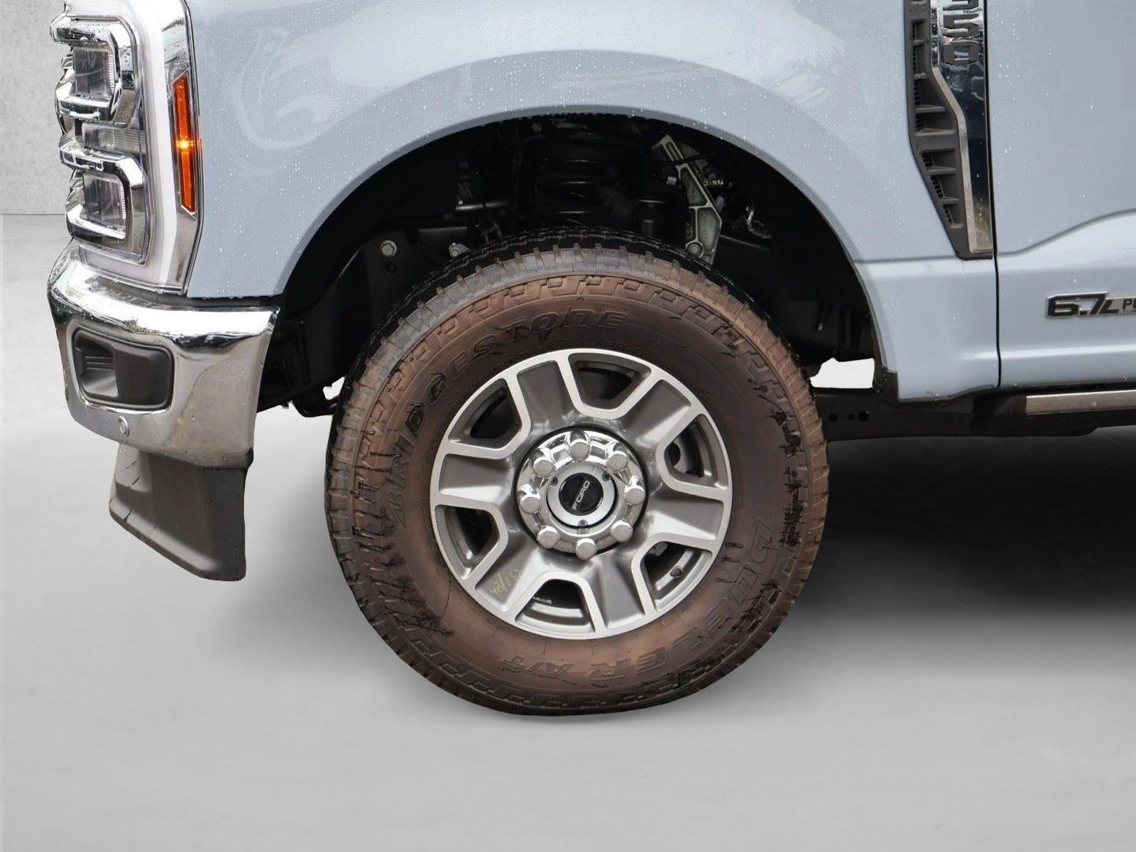 2025 Ford F-350 Super Duty Lariat - Photo 10