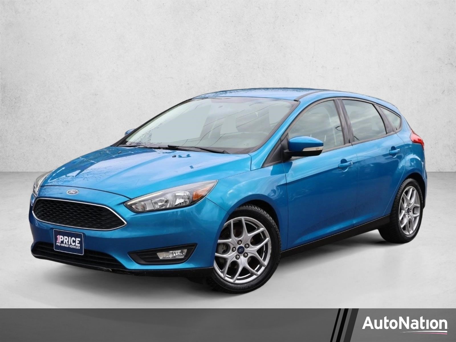 2015 Ford Focus 5 Door Hatch SE's photo