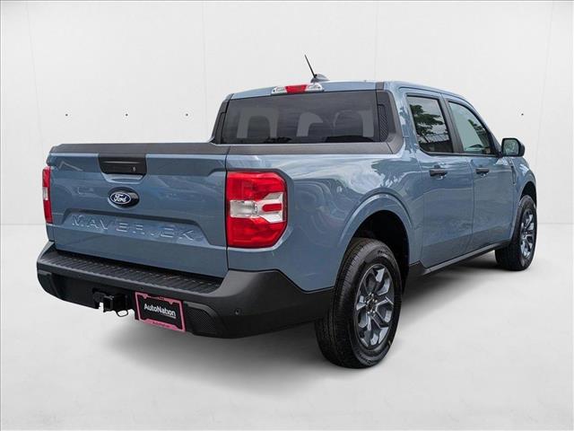 2025 Ford Maverick XLT photo 2