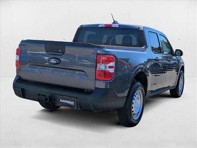 2025 Ford Maverick XL photo 2