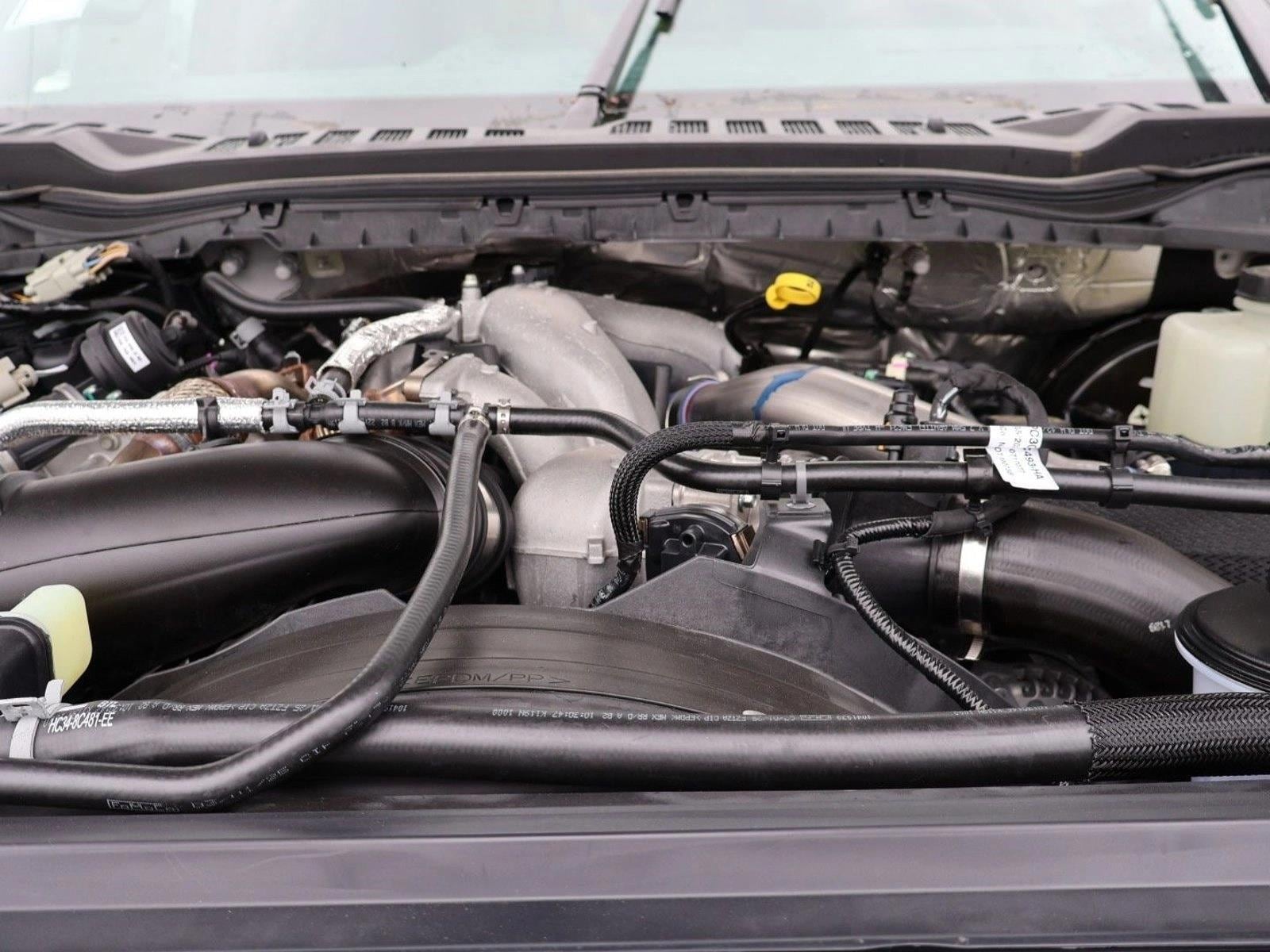 2025 Ford F-350 Super Duty Lariat - Photo 18