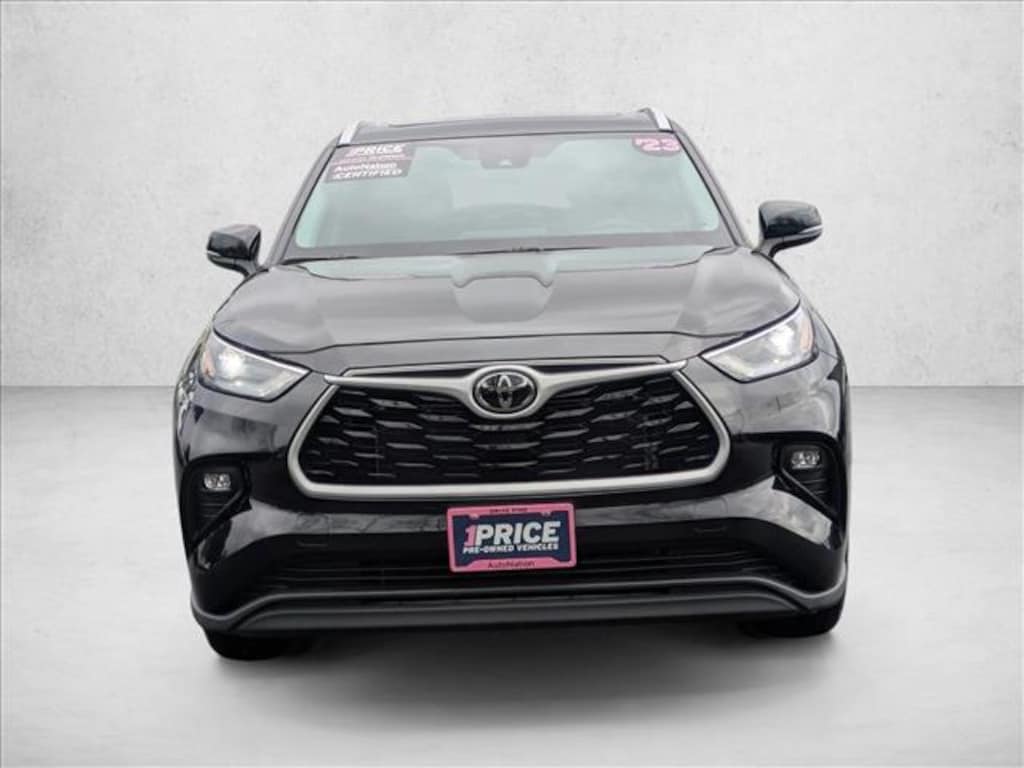 Used 2023 Toyota Highlander XLE SUV
