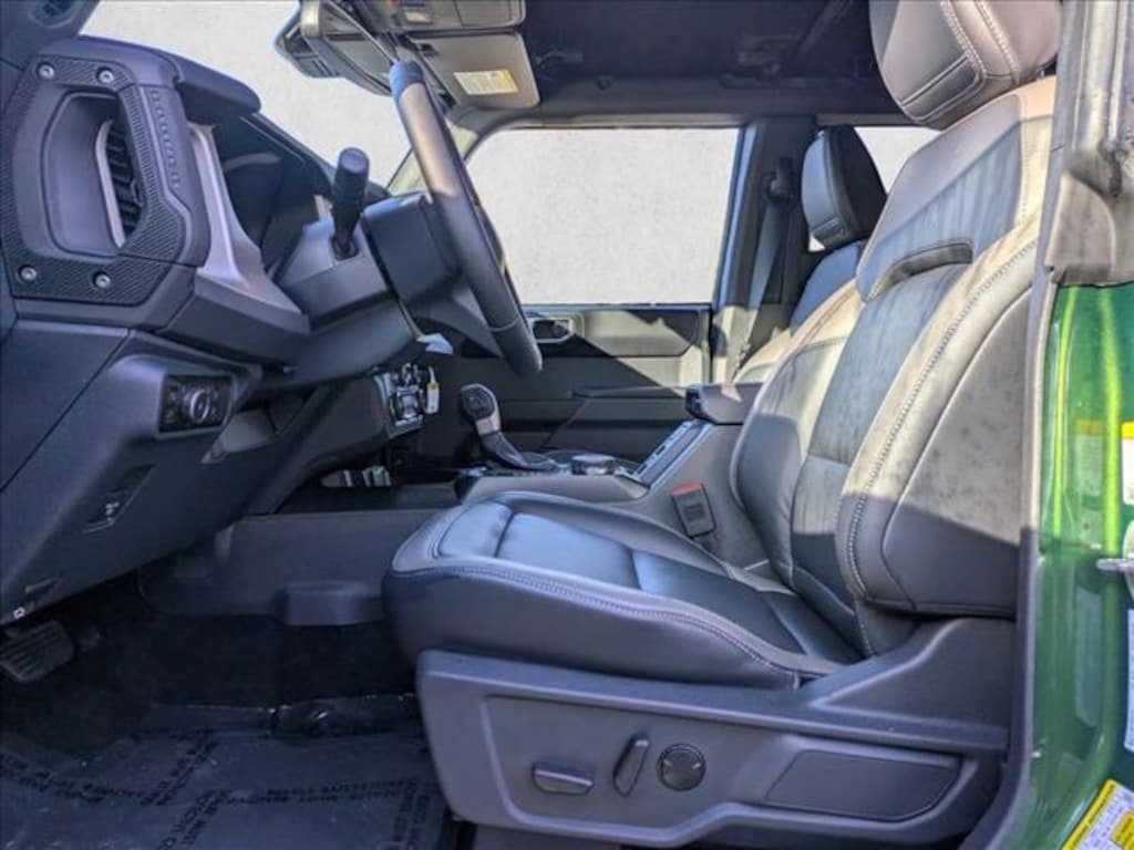 New 2025 Ford Bronco Outer Banks SUV