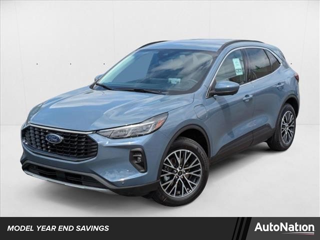 2025 Ford Escape PHEV's photo