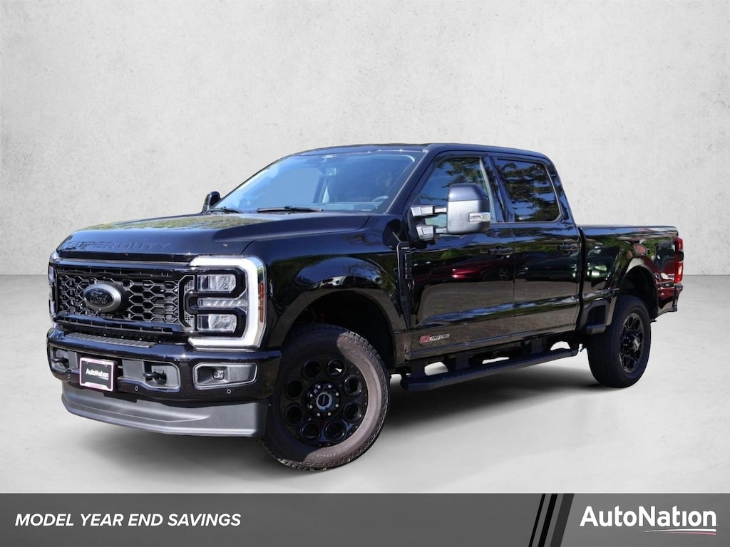 New 2025 Ford F-250 LARIAT Truck Crew Cab
