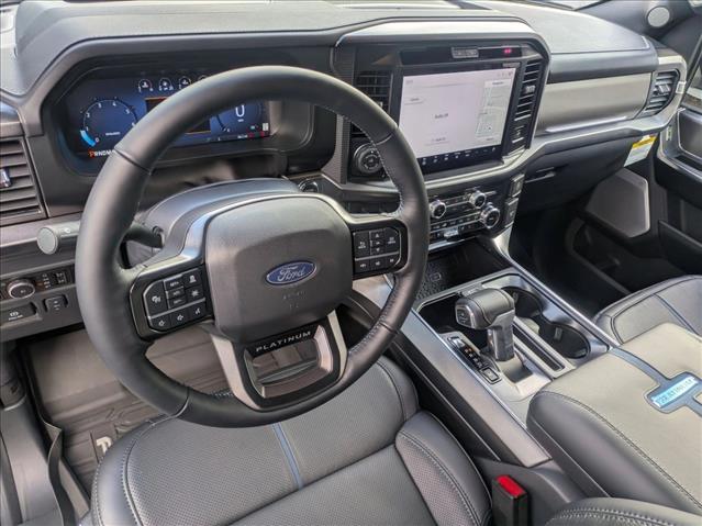 2025 Ford F-150 Platinum photo 3