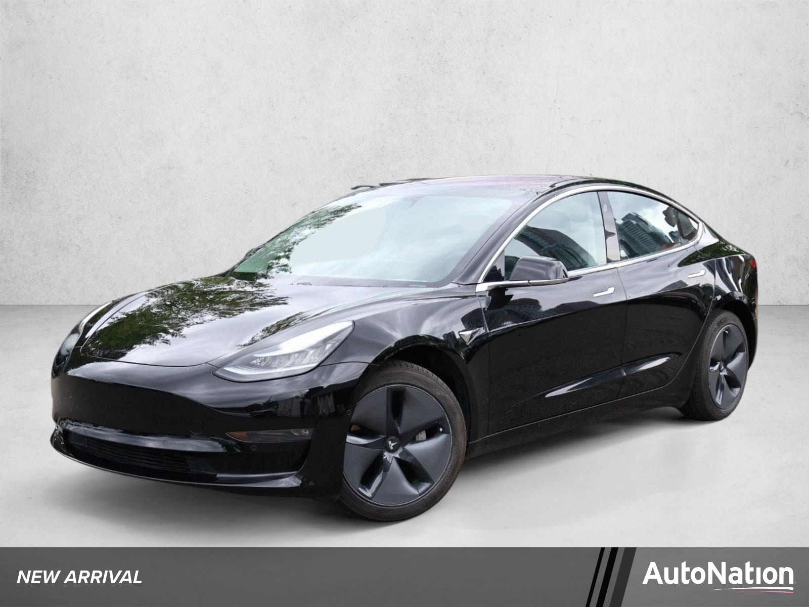 2017 Tesla Model 3 -'s photo
