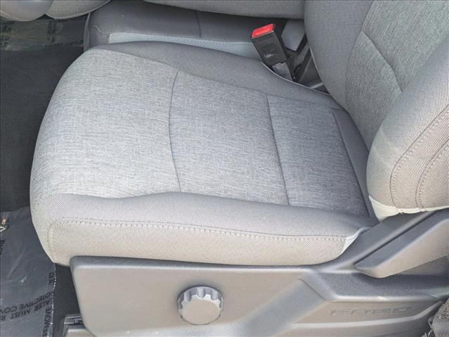 2026 Ford F-250 XL photo 4