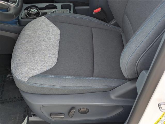 2025 Ford Maverick XLT photo 4