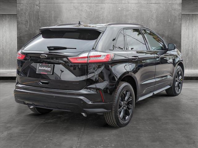 2024 Ford Edge SE photo 2