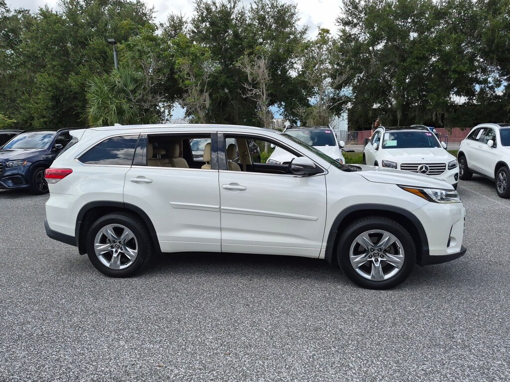Used 2018 Toyota Highlander Limited SUV