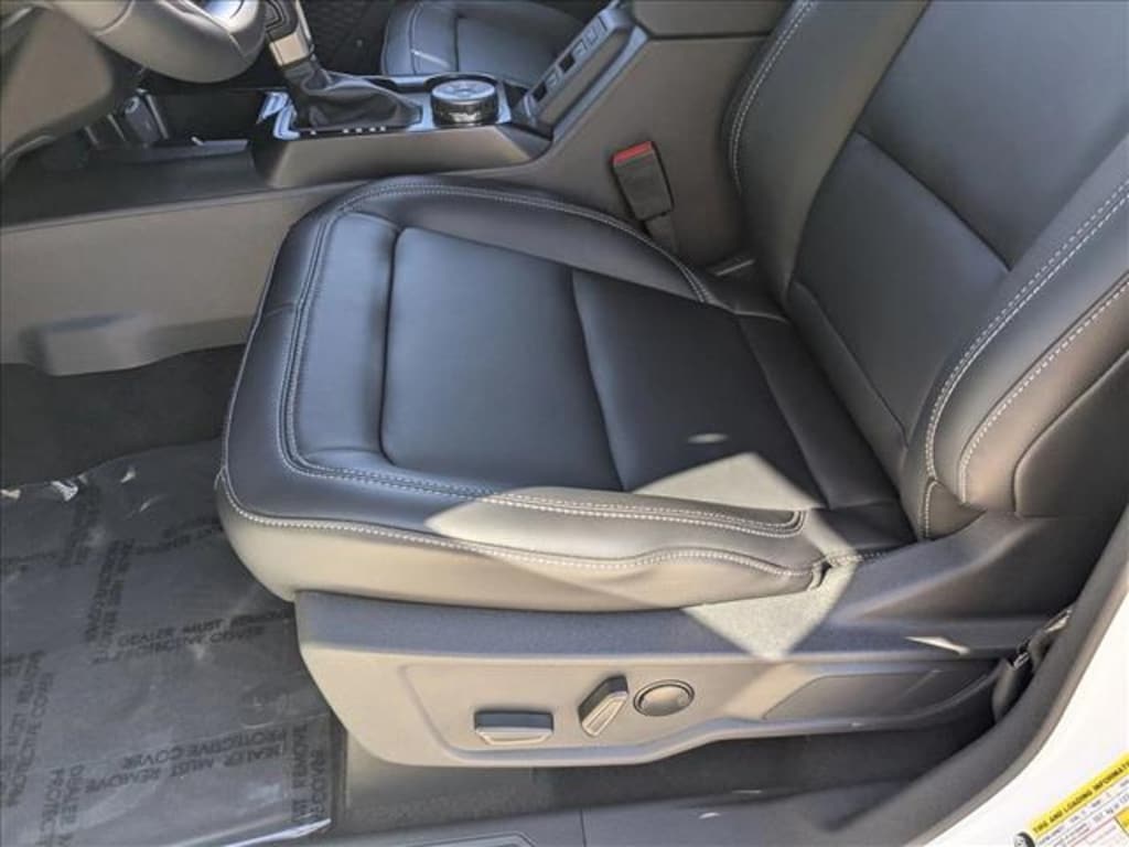 New 2025 Ford Bronco Outer Banks SUV