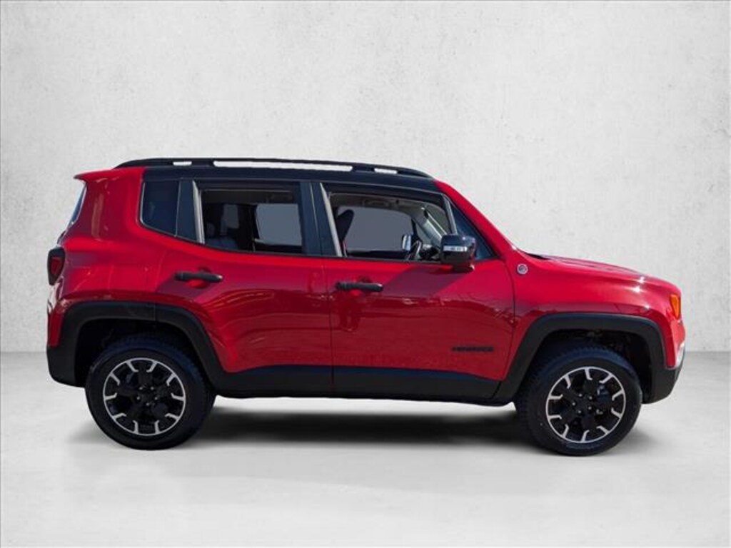 Used 2023 Jeep Renegade Trailhawk SUV