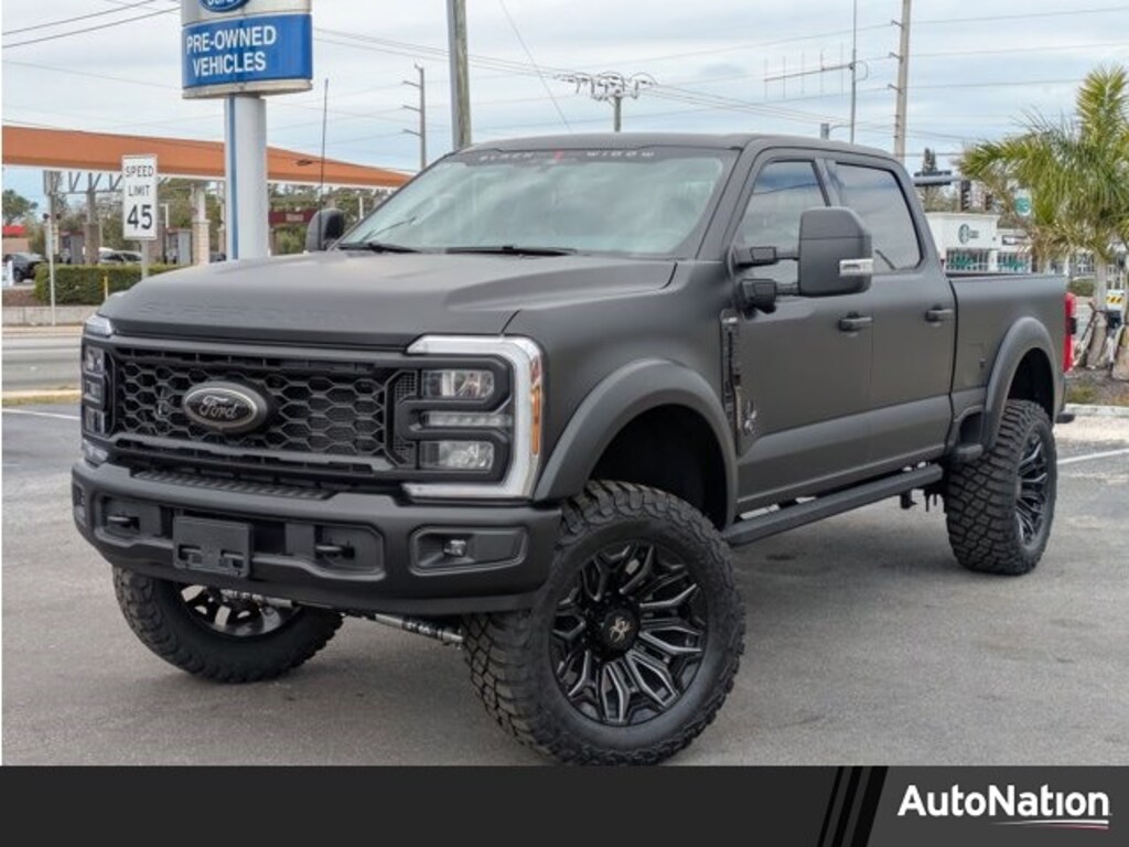 New 2026 Ford F-250 XLT Truck Crew Cab