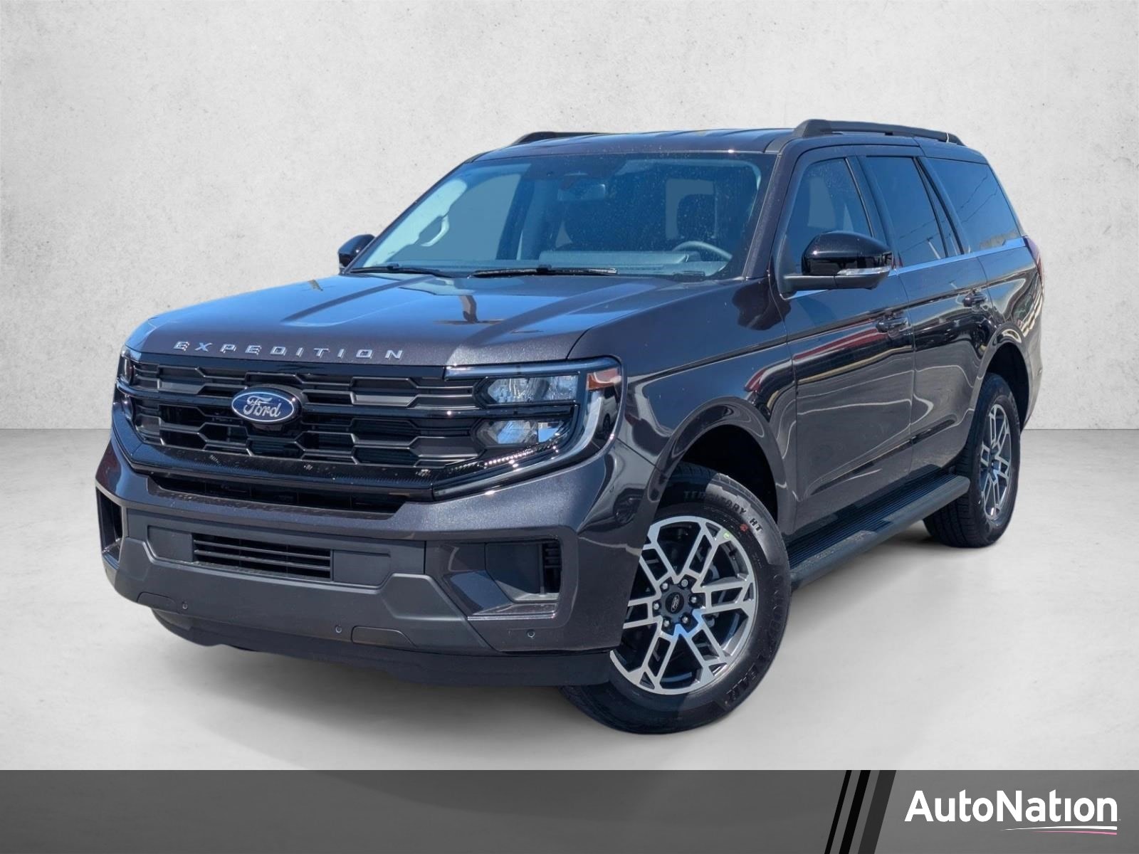 2026 Ford Expedition Active's photo