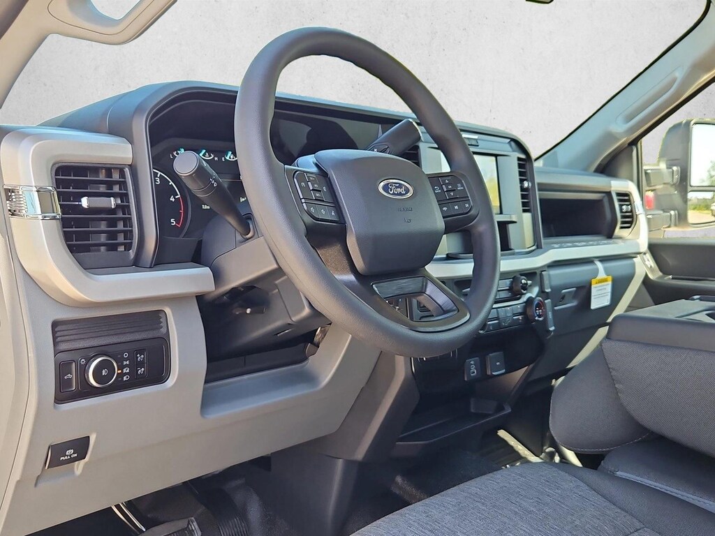 New 2026 Ford F-250 XL Truck Crew Cab