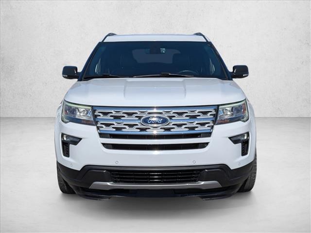 2019 Ford Explorer XLT photo 2