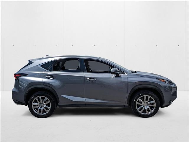 2016 Lexus NX 200t Luxury photo 4