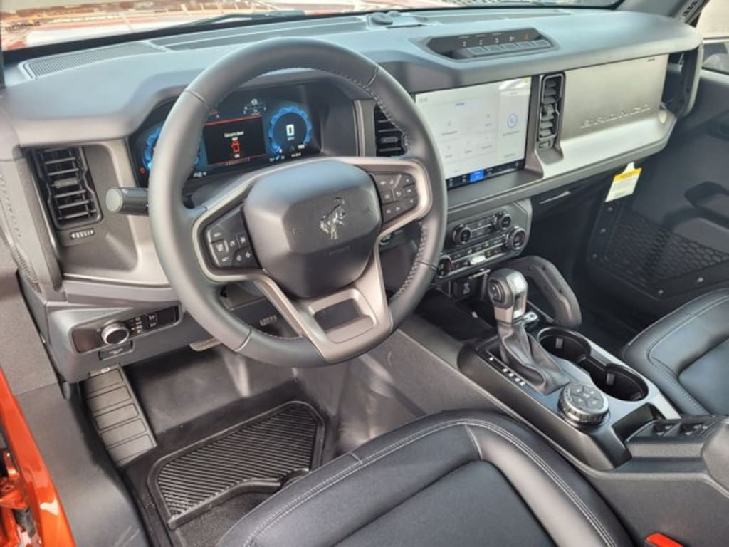 New 2025 Ford Bronco Big Bend SUV