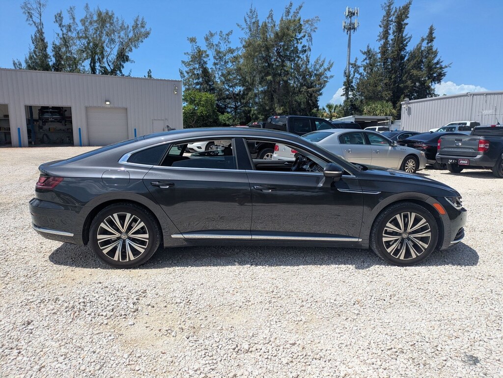 Used 2019 Volkswagen Arteon SE Sedan