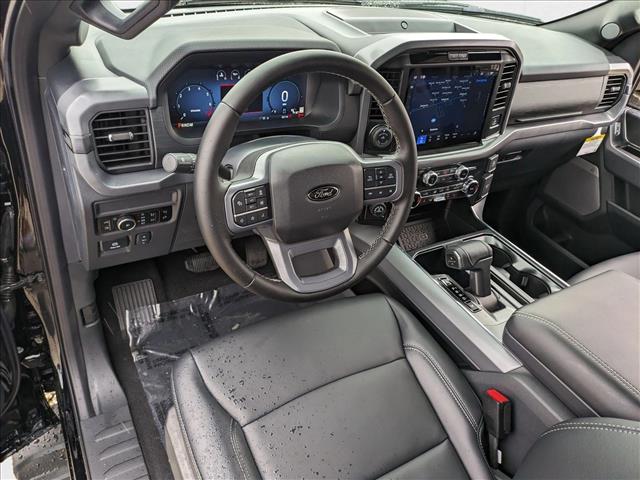 2025 Ford F-150 XLT photo 3