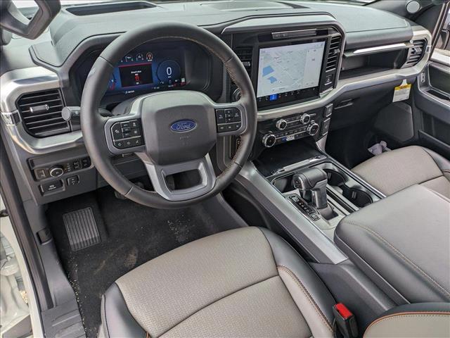 2025 Ford F-150 Lariat photo 3