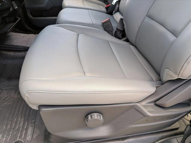 2026 Ford F-250 XL photo 4