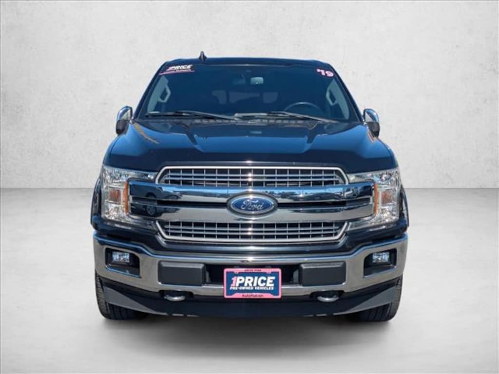 Used 2019 Ford F-150 LARIAT Truck SuperCrew Cab