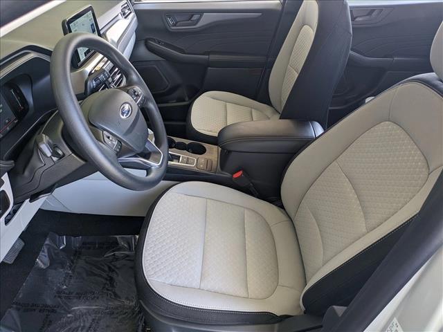 2025 Ford Escape Active photo 4