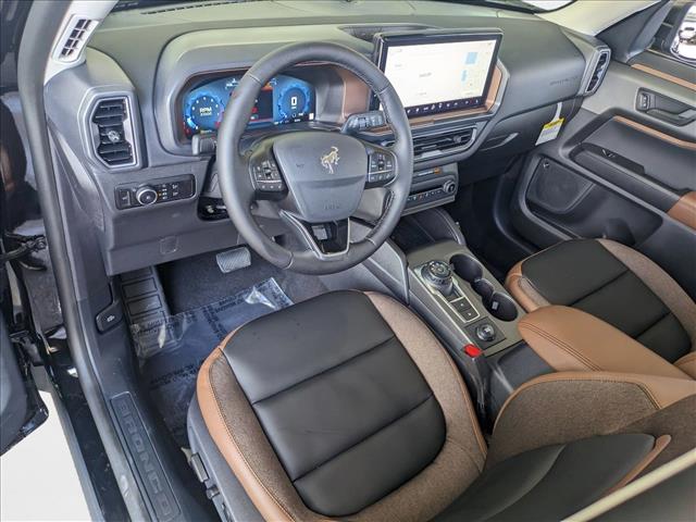 2025 Ford Bronco Sport Outer Banks photo 3