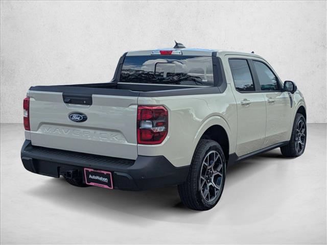 2025 Ford Maverick Lariat photo 2
