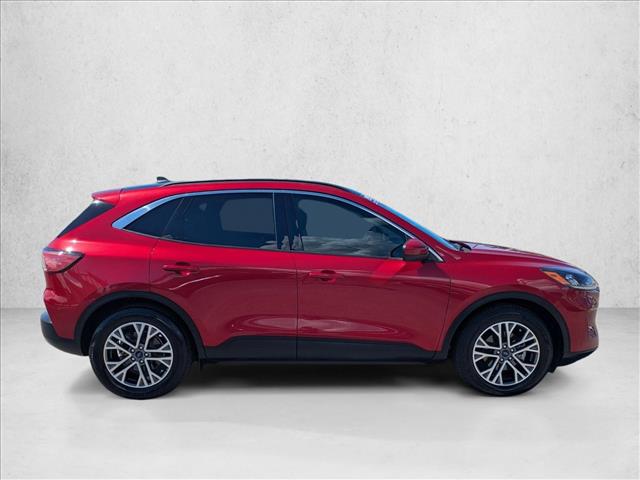 2022 Ford Escape SEL photo 4