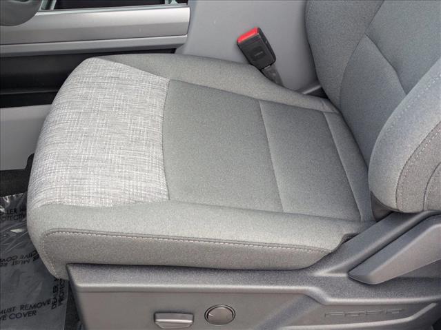 2026 Ford F-250 XLT photo 4