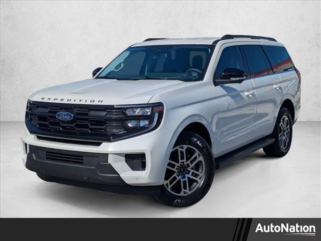 2026 Ford Expedition Active's photo