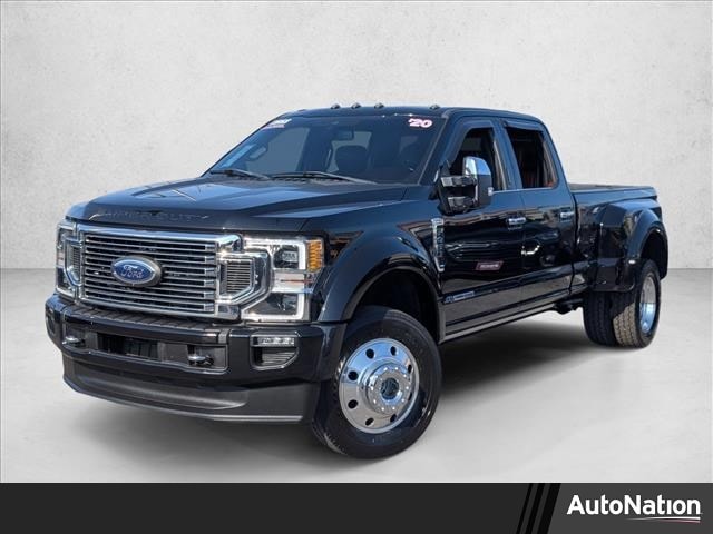 2020 Ford F-450 Super Duty Platinum's photo