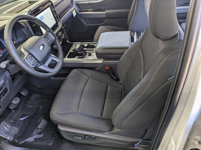 2025 Ford F-150 XLT photo 4