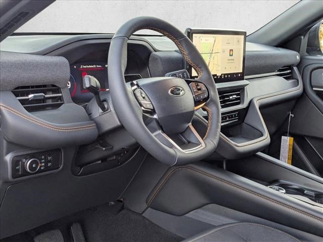 2026 Ford Explorer photo 3