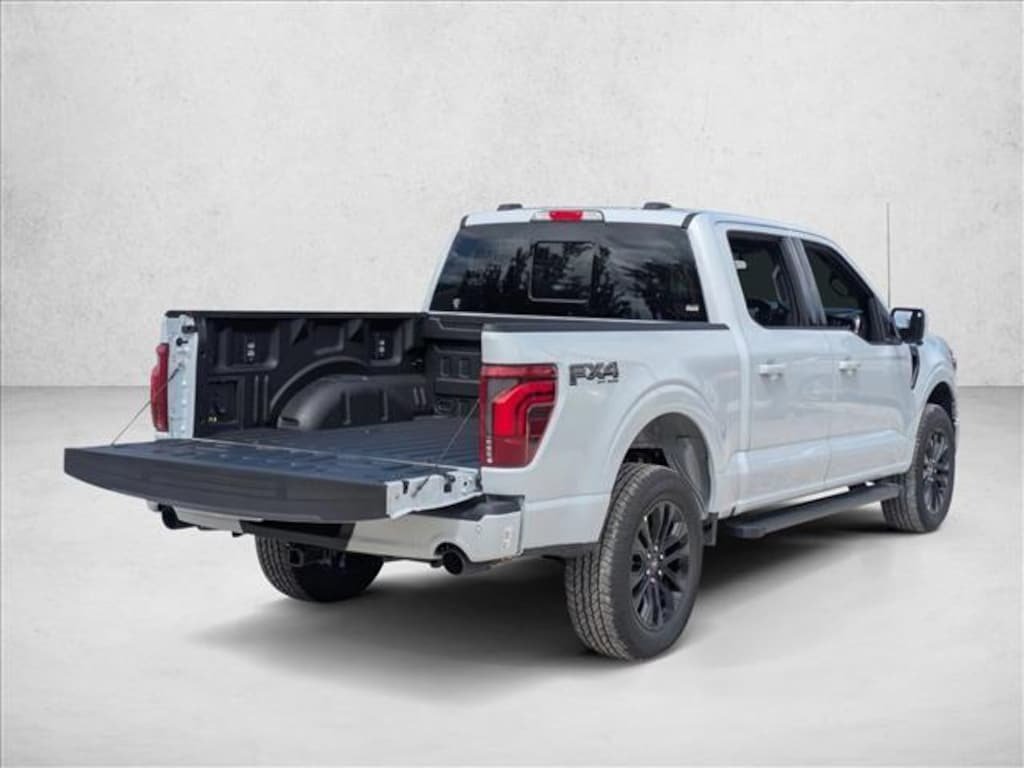 New 2025 Ford F-150 LARIAT Truck SuperCrew Cab