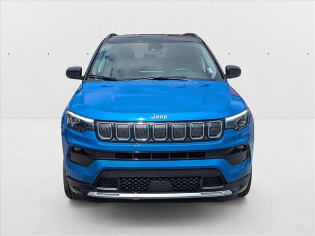 2022 Jeep Compass Limited photo 2