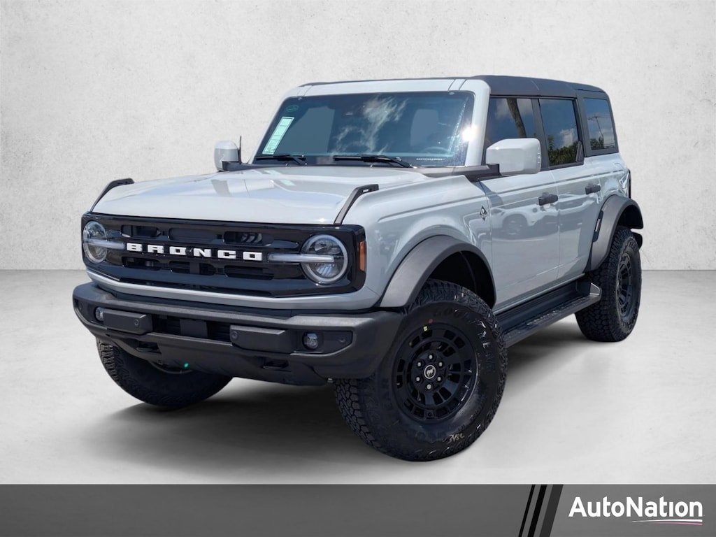 New 2026 Ford Bronco Outer Banks SUV