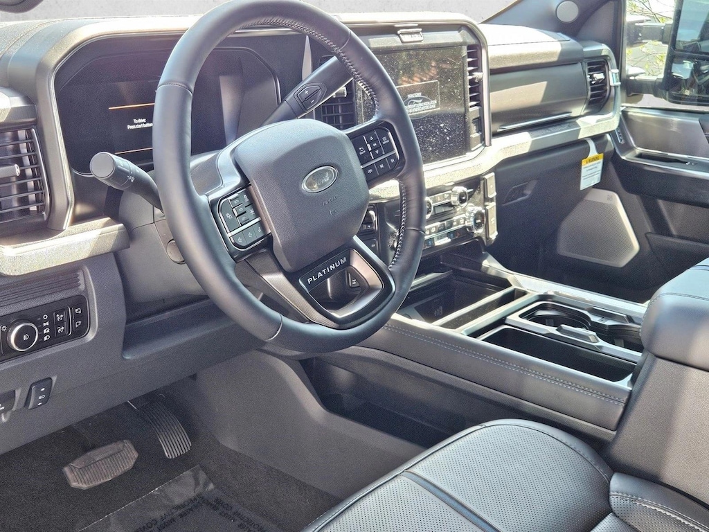 New 2026 Ford F-250 Platinum Truck Crew Cab
