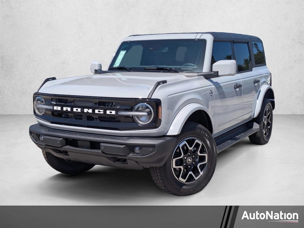 New 2026 Ford Bronco Outer Banks SUV