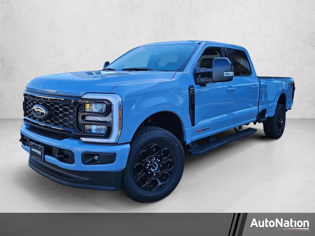 New 2026 Ford F-350 LARIAT Truck Crew Cab
