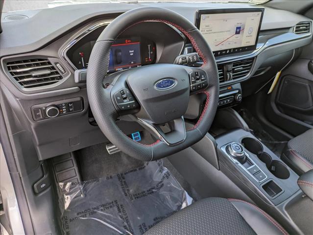 2024 Ford Escape ST-Line photo 3