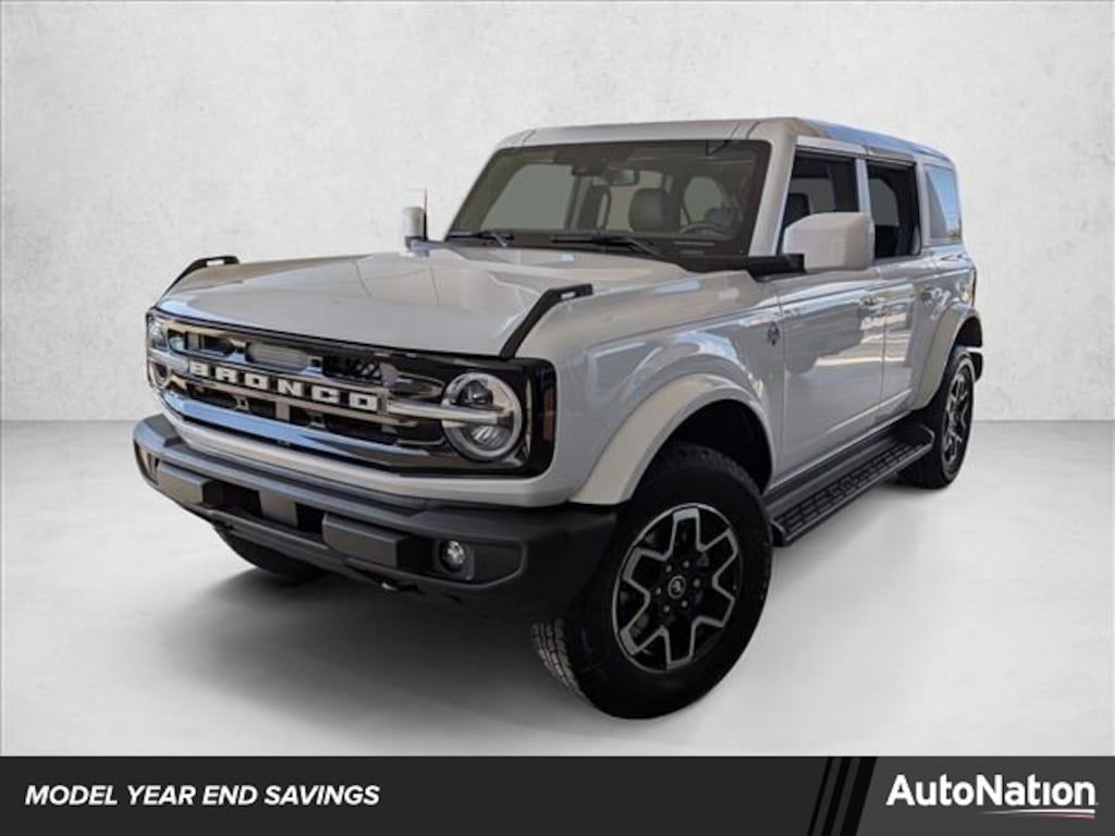 New 2025 Ford Bronco Outer Banks SUV